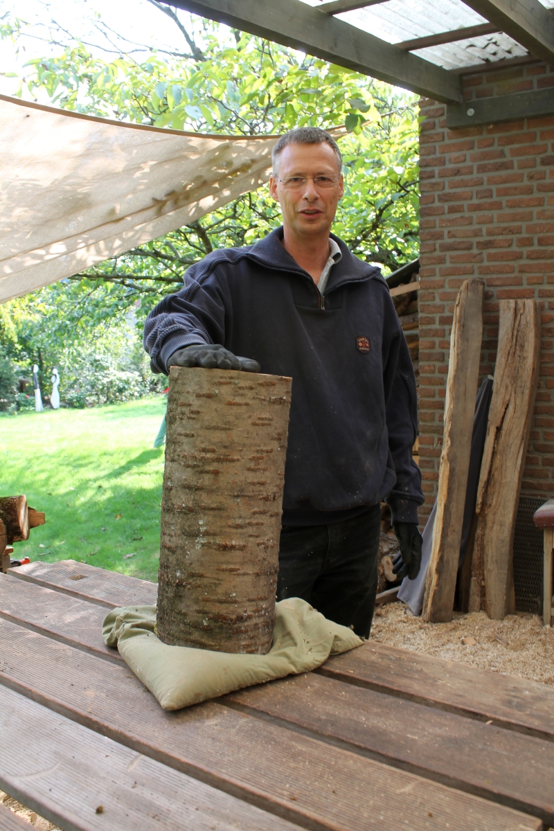 Danke Olaf für die Hilfe bei der Lösung der vielen Montageproblemchen. Gelernt ist eben gelernt. Ich habe jetzt einen Messschieber. (Schieblehre war gestern und als Begriff total daneben)