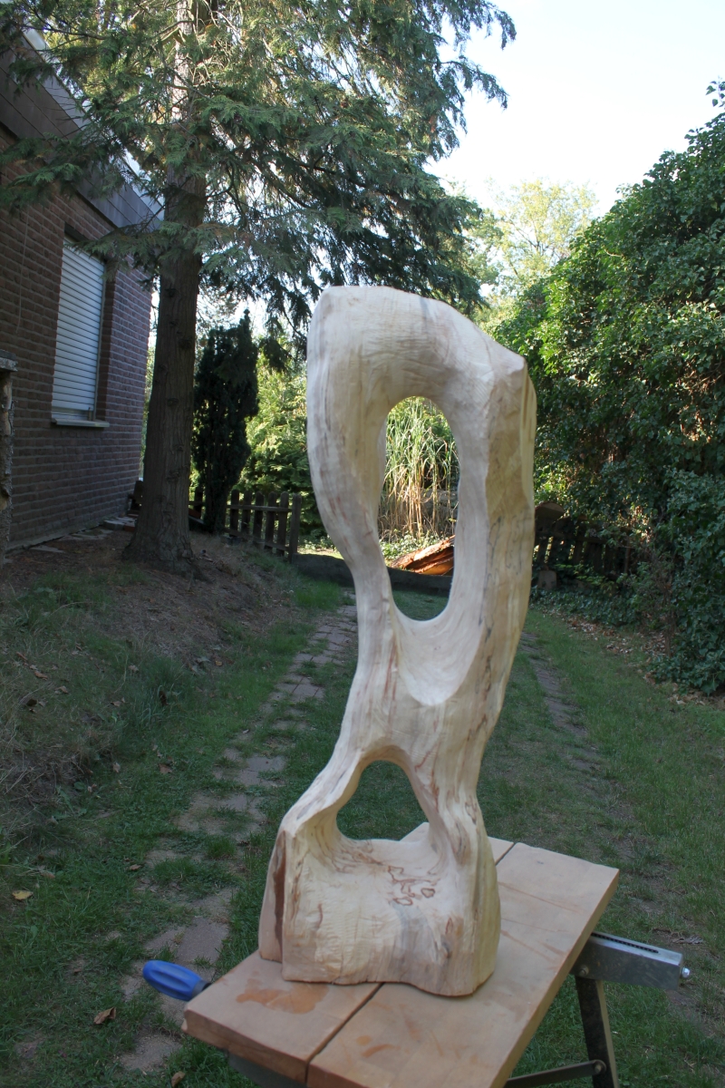 Notfalls mit der Kettensäge.