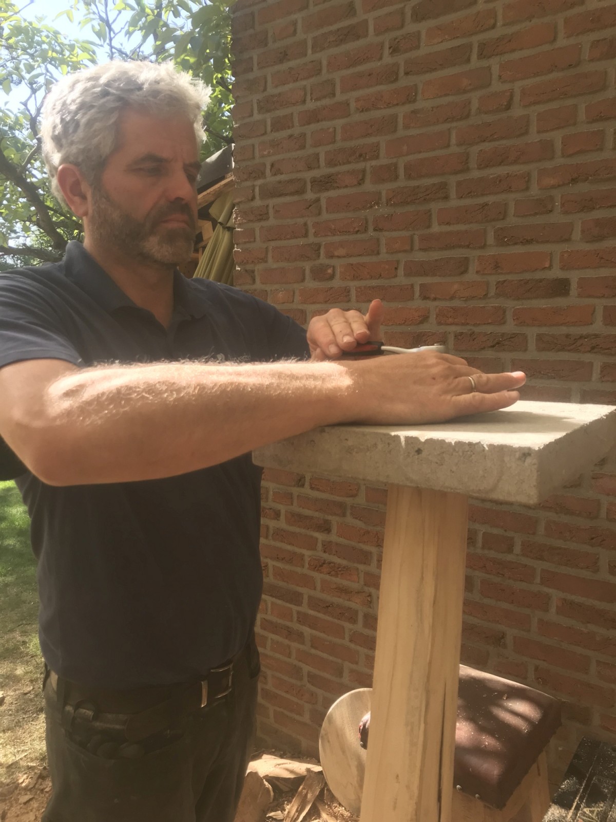 Das ist Klaus - was macht er?