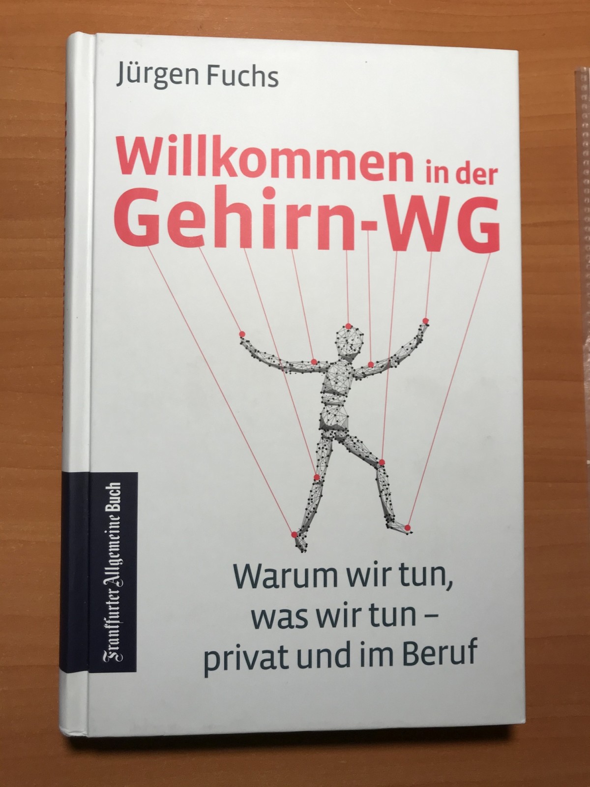 Und das ist Jürgens Buch über die vier Gehirne - danke Jürgen, da bin ich sehr gespannt