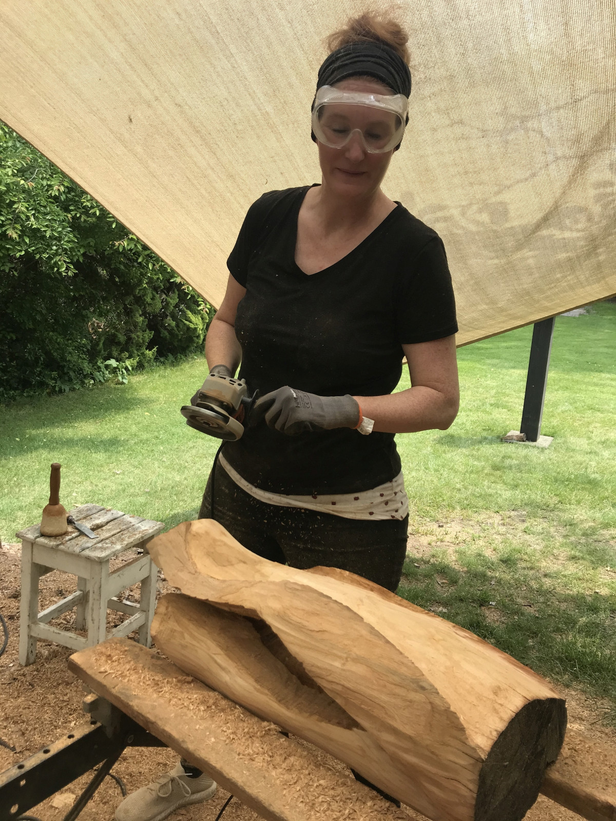 Kathryn - noch unglücklich, zu viel Holz