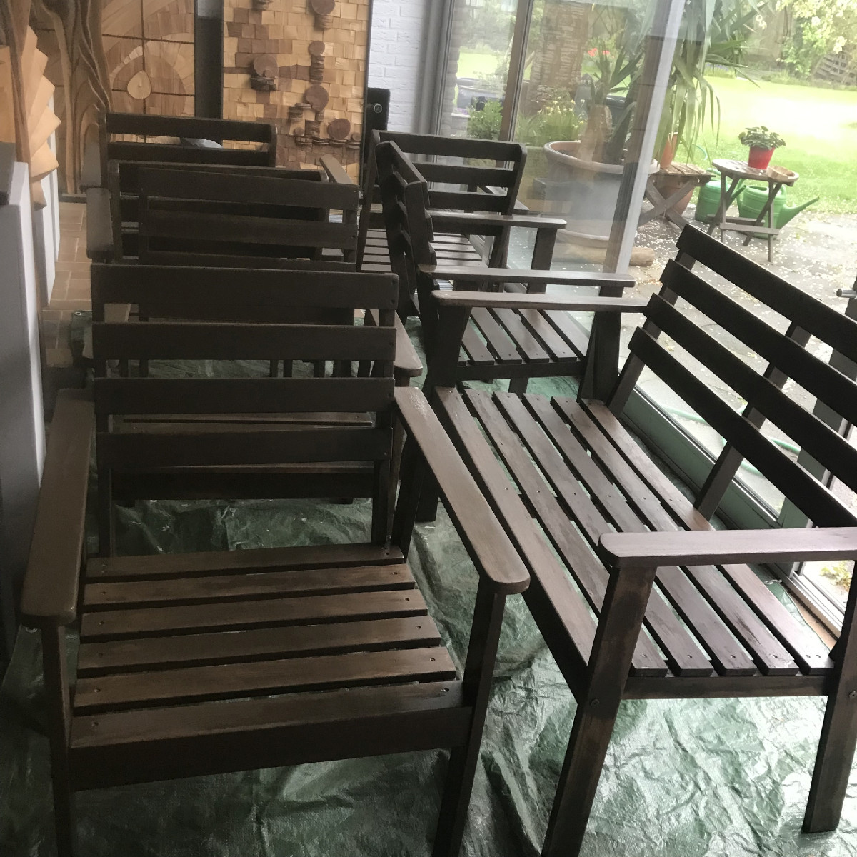 Gartenmöbel schleifen und streichen - check