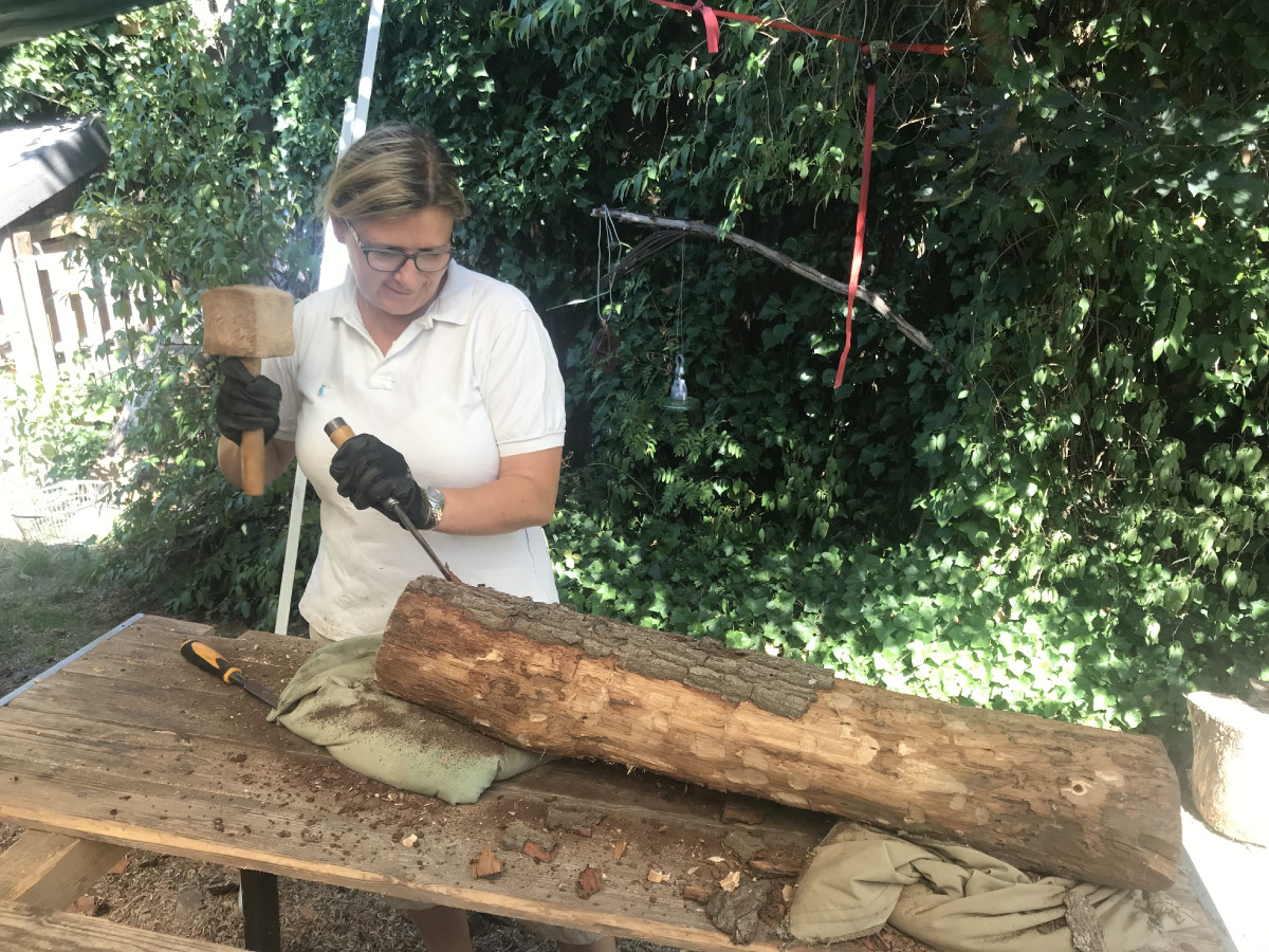 Rinde und Bast weg - also Zahnstocher