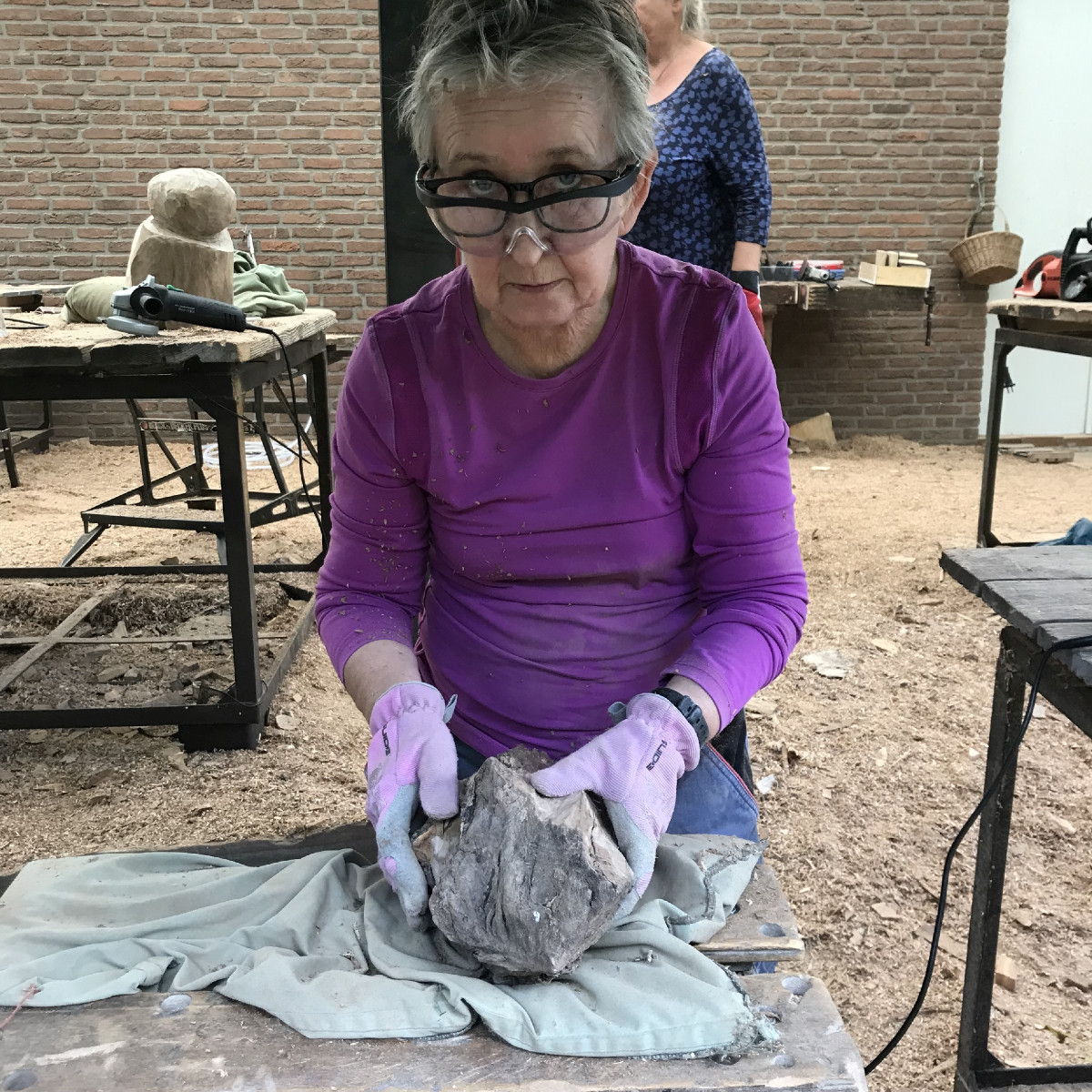 Ups - Gertrudis mit der Doppelbrille,