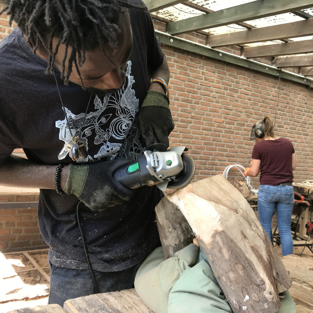 Wie kommt er jetzt ausgerechnet auf Afrika?