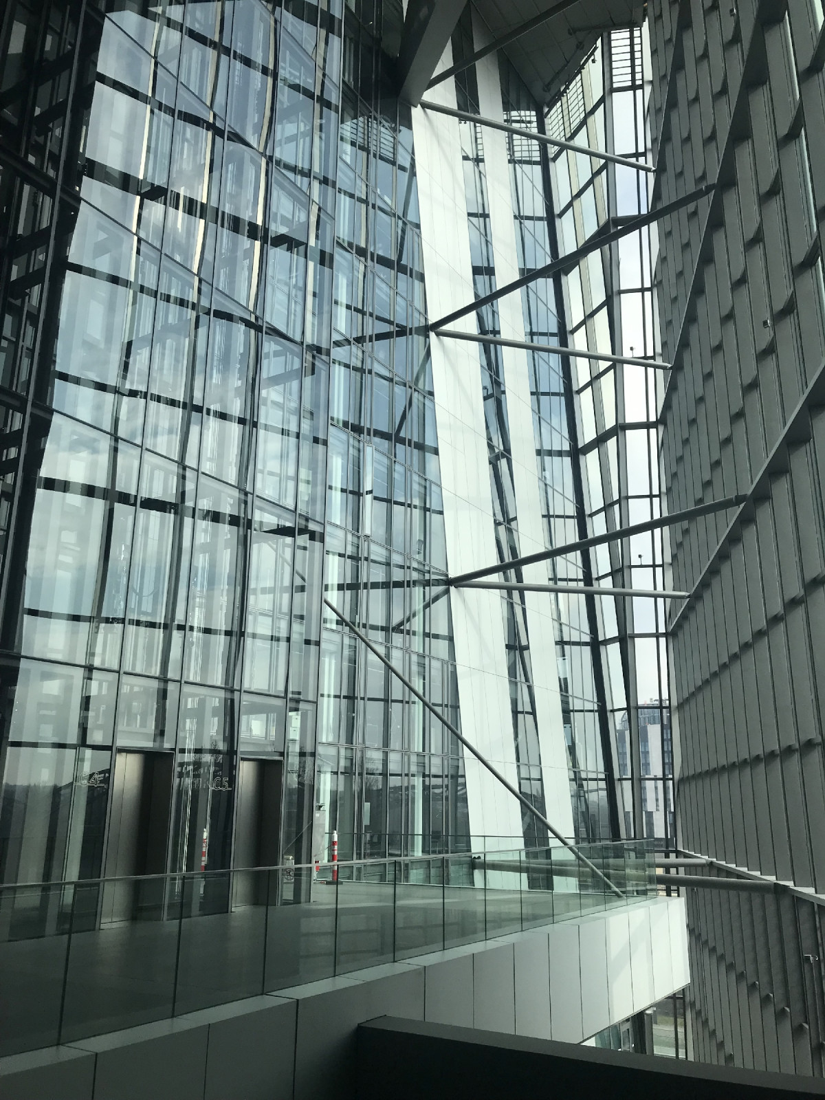 Glas